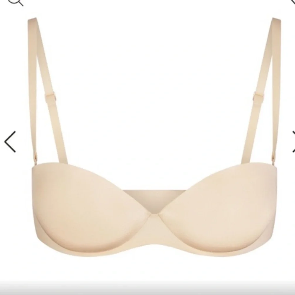 SKIMS Nude Strapless Underwire Bra - Picture 2 of 7